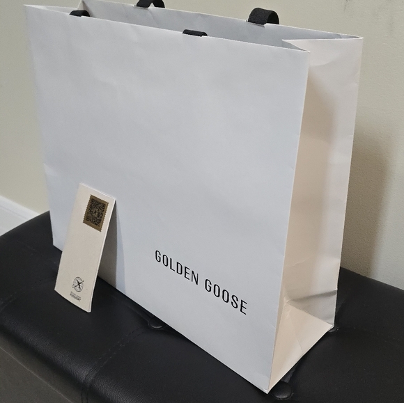 GOLDEN GOOSE Auth. EMPTY Paper Shopping BAG And Passport - Picture 3 of 4